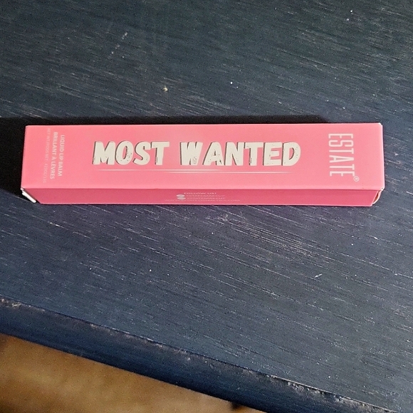 ESTATE - Picture 1 of 5